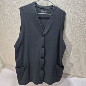 Ultra Softs Women's Size 1X Black Lightweight Vest with Pockets Sleeveless Layer